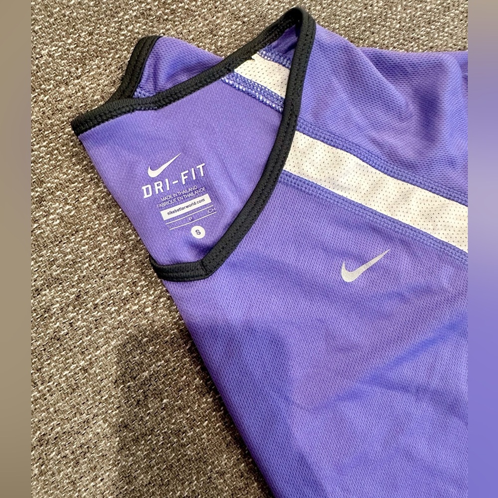 Nike dri-fit shirt - size small